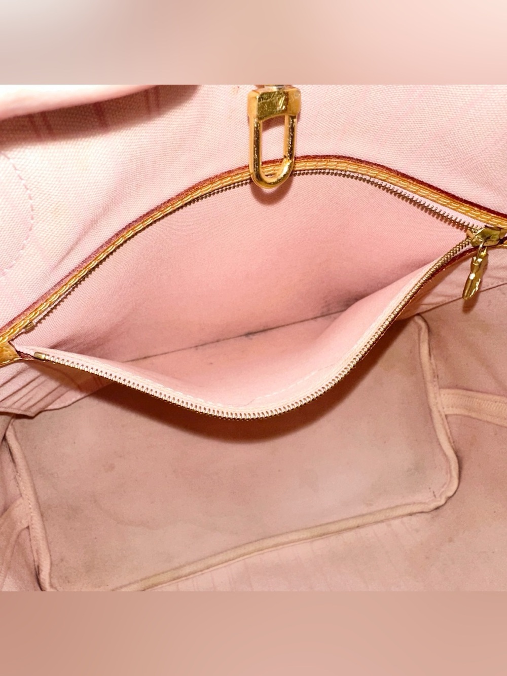 Louis Vuitton Damier Azur Pink & Vachetta MM Neverfull Tote Bag - Picture 16 of 16